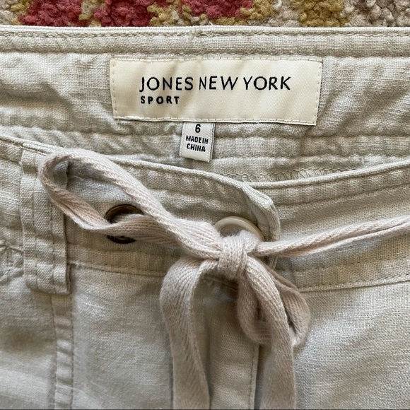 Jones New York Sport linen blend cream lightweight crop pants - Picture 9 of 11
